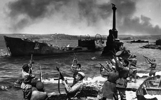 освобождение Крыма, Вторая Мировая война, Советские солдаты