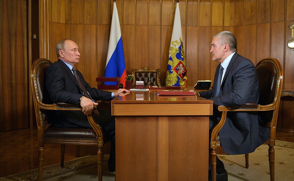 Владимир Путин и Сергей Аксёнов